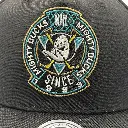 Mitchell & Ness Anaheim Ducks MVP Travelling Black OSFM_4250