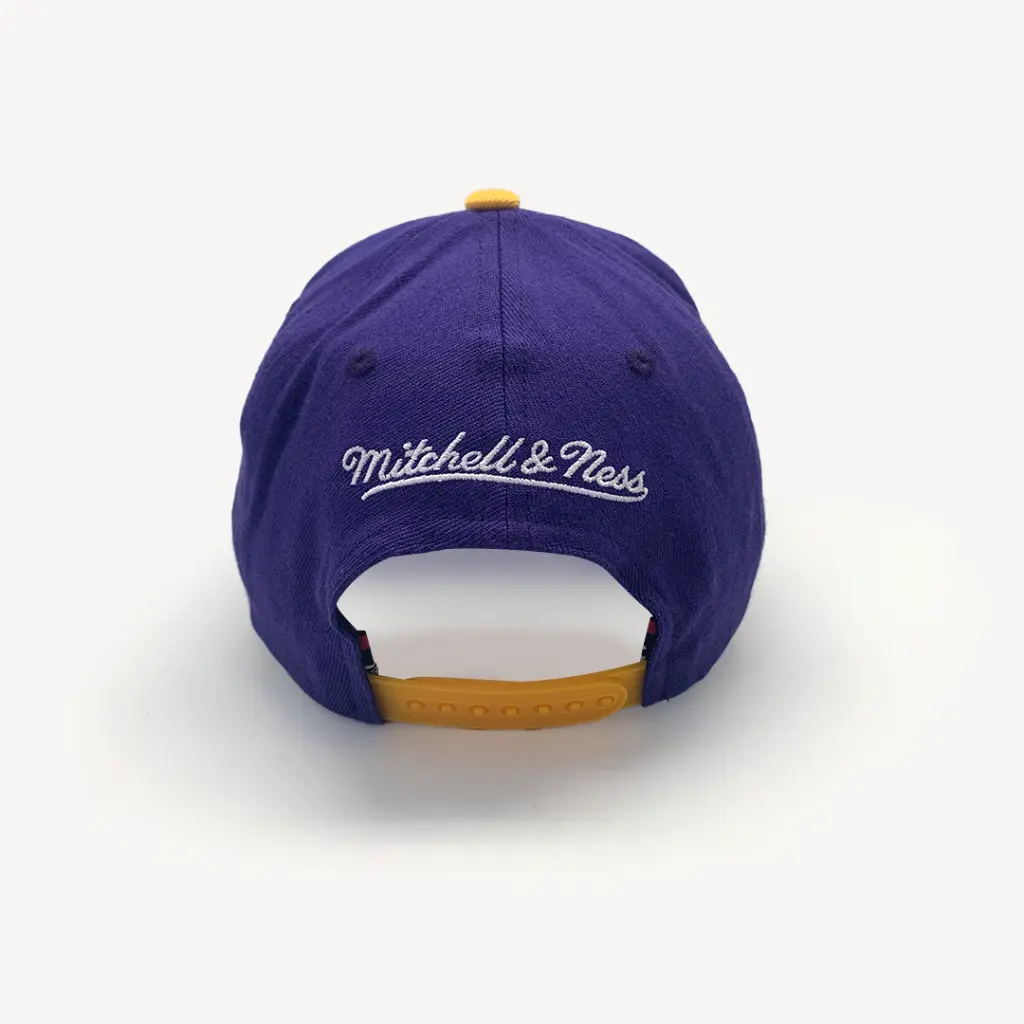 Mitchell & Ness Classic Red Los Angeles Lakers Headline Arch NBA Purple/Yellow OSFM MNLL22351_4960