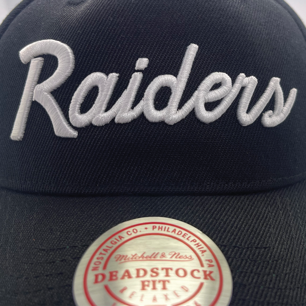 Mitchell & Ness - Mitchell & Ness Las Vegas Raiders NFL Deadstock Classic 7 Black OSFM MNLR2739A