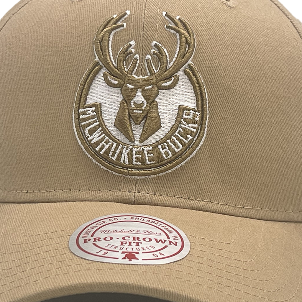 Mitchell & Ness Milwaukee Bucks Pro Crown Seasonal Spring Khaki OSFM_20110