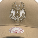 Mitchell & Ness Milwaukee Bucks Pro Crown Seasonal Spring Khaki OSFM_20110