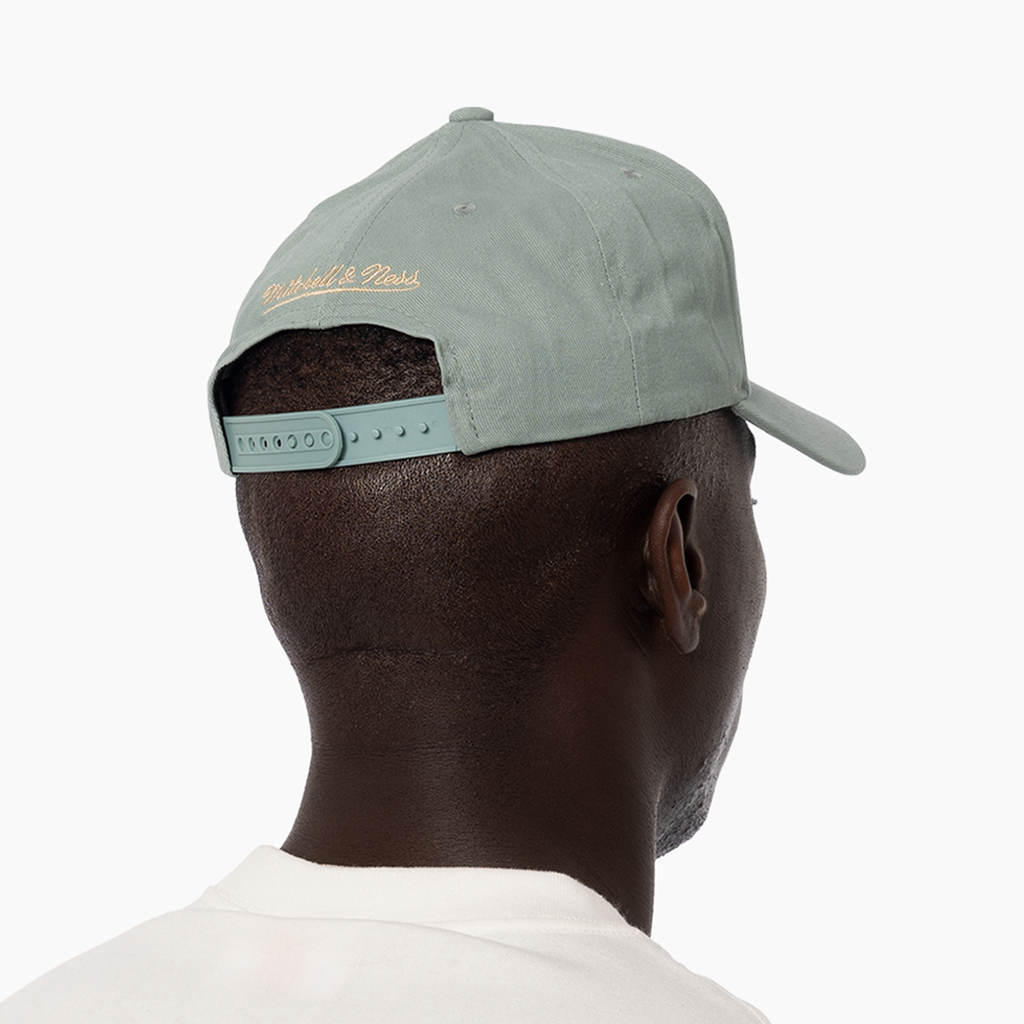 Mitchell & Ness Milwaukee Bucks Pro-Crown Seasonal Core Green OSFM_20116