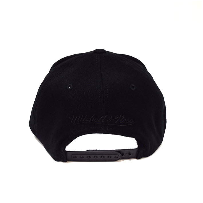 Mitchell & Ness Utah Jazz NBA Blk+Blk Tm Logo Redline Black OSFM MNUJ20105_20208