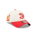 New Era - New Era Atlanta Hawks 9Twenty NBA22 Draft Red OSFM