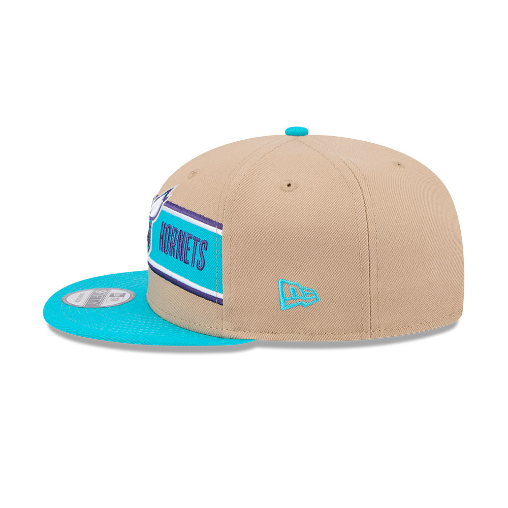 New Era Charlotte Hornets 9Fifty Draft 2024 Camel Khaki OSFM_20976