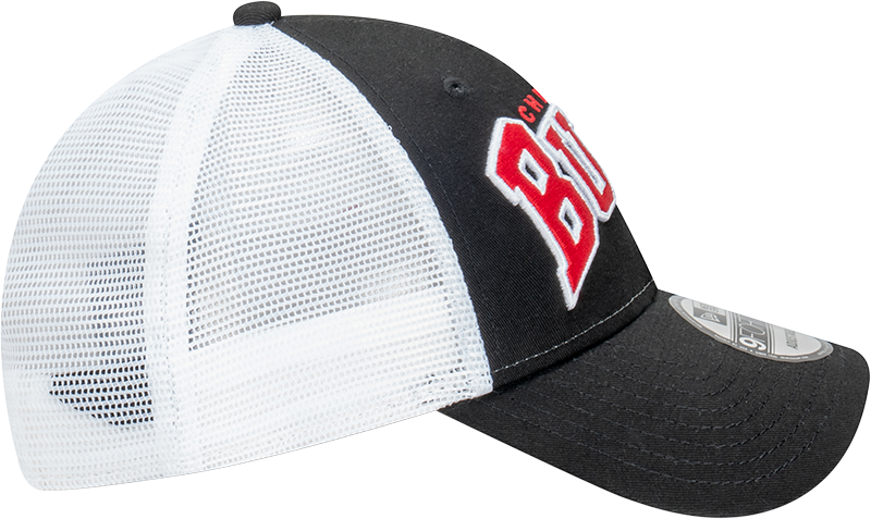 New Era Chicago Bulls 9Forty Arch Trucker Black/White OSFM_21050