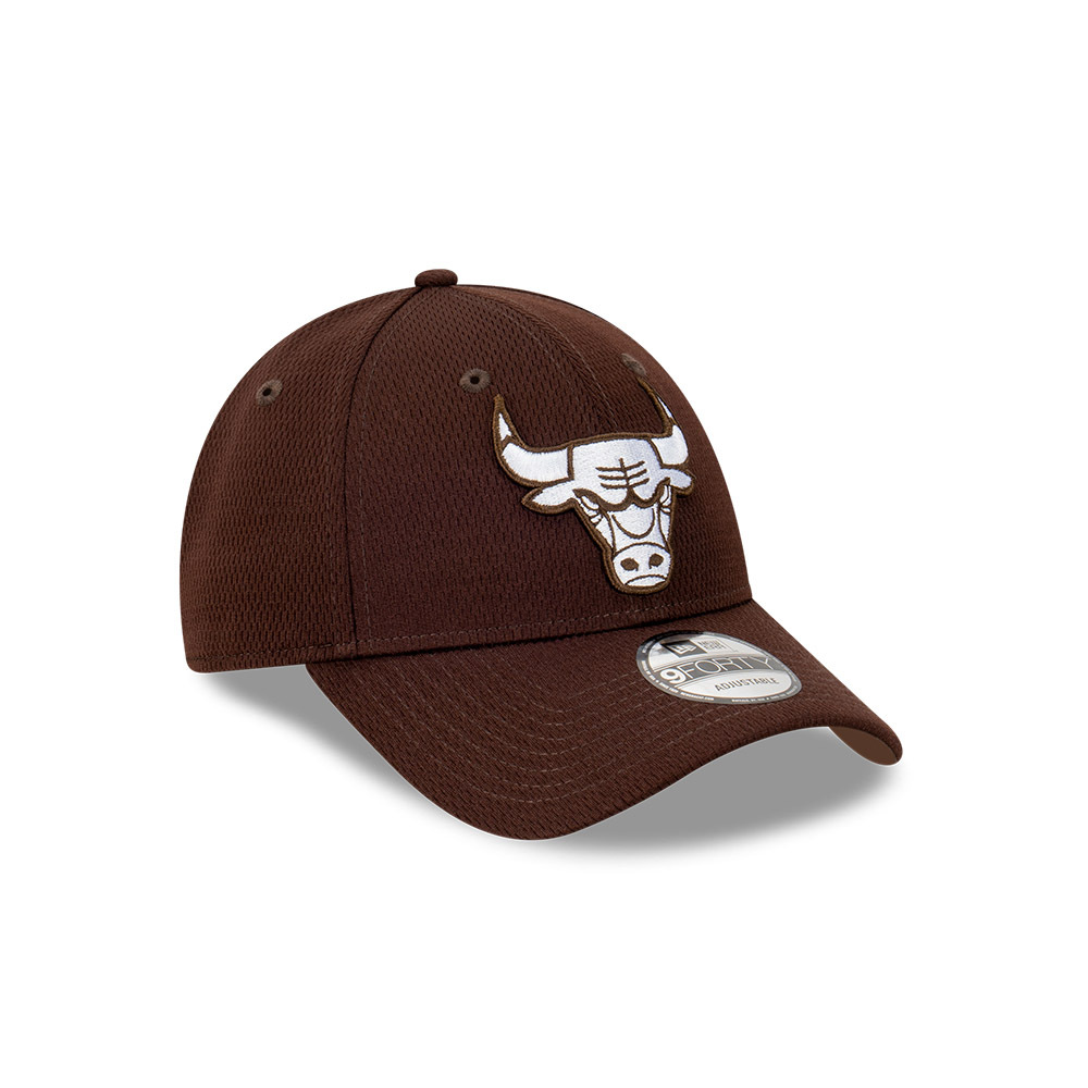 New Era Chicago Bulls 9Forty Dashmark Walnut OSFM_21068