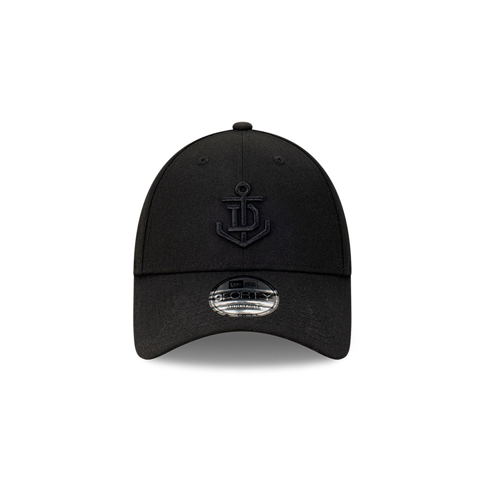 New Era Fremantle Dockers 9Forty Onfield Black OSFM_21384