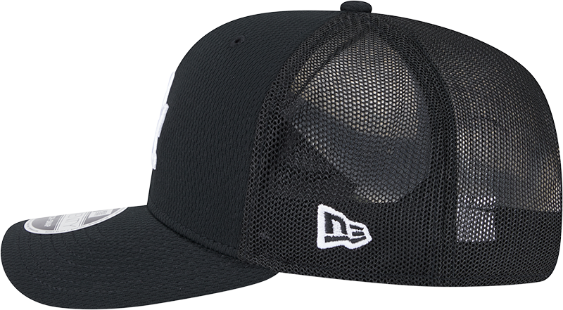 New Era Los Angeles Dodgers 9Seventy Trucker Dashmark Black OSFM_21758