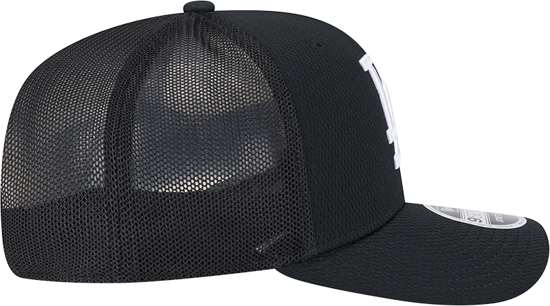 New Era Los Angeles Dodgers 9Seventy Trucker Dashmark Black OSFM_21761