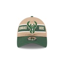 New Era - New Era Milwaukee Bucks 9Twenty Draft 2024 Camel Khaki OSFM