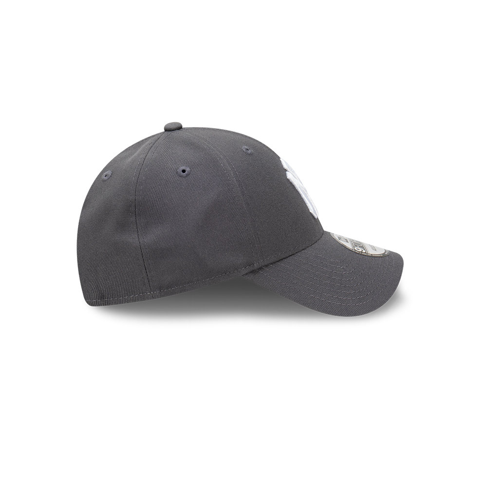 New Era - New Era New York Yankees 9Forty Repreve Graphite Grey OSFM