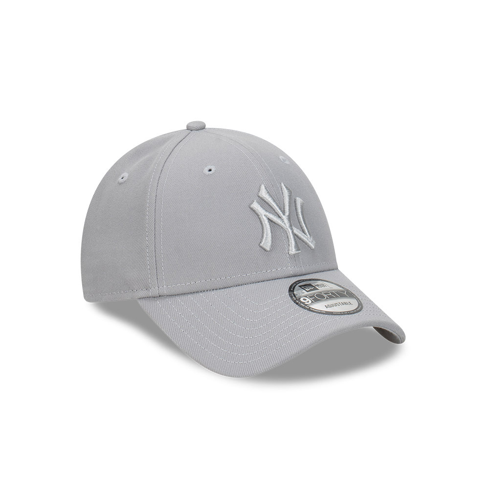 New Era New York Yankees 9Forty Repreve Tonal Grey OSFM_22284