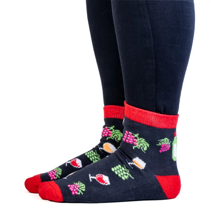 Feet Speak Wine Socks_2230