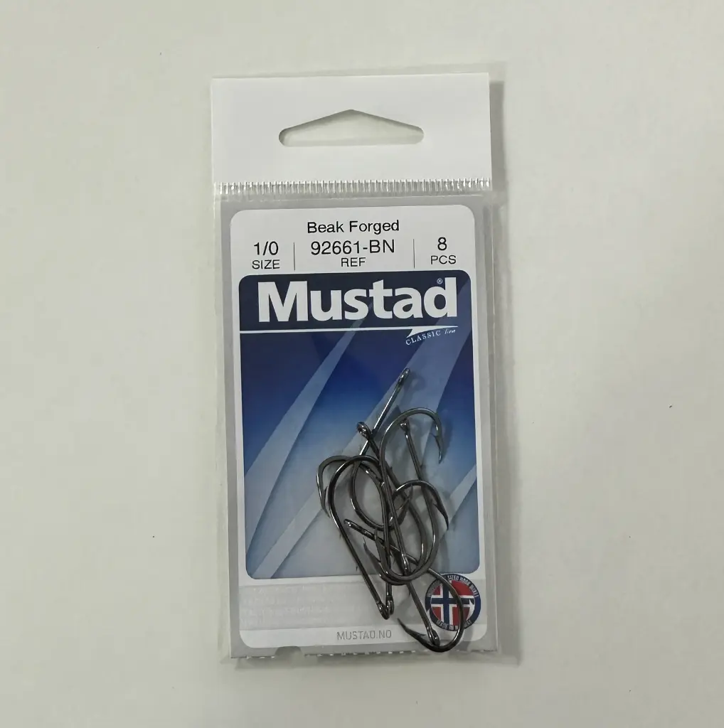 Mustad Beak Baitholder Hook Black | Size 1/0 | 8 Pack_2480