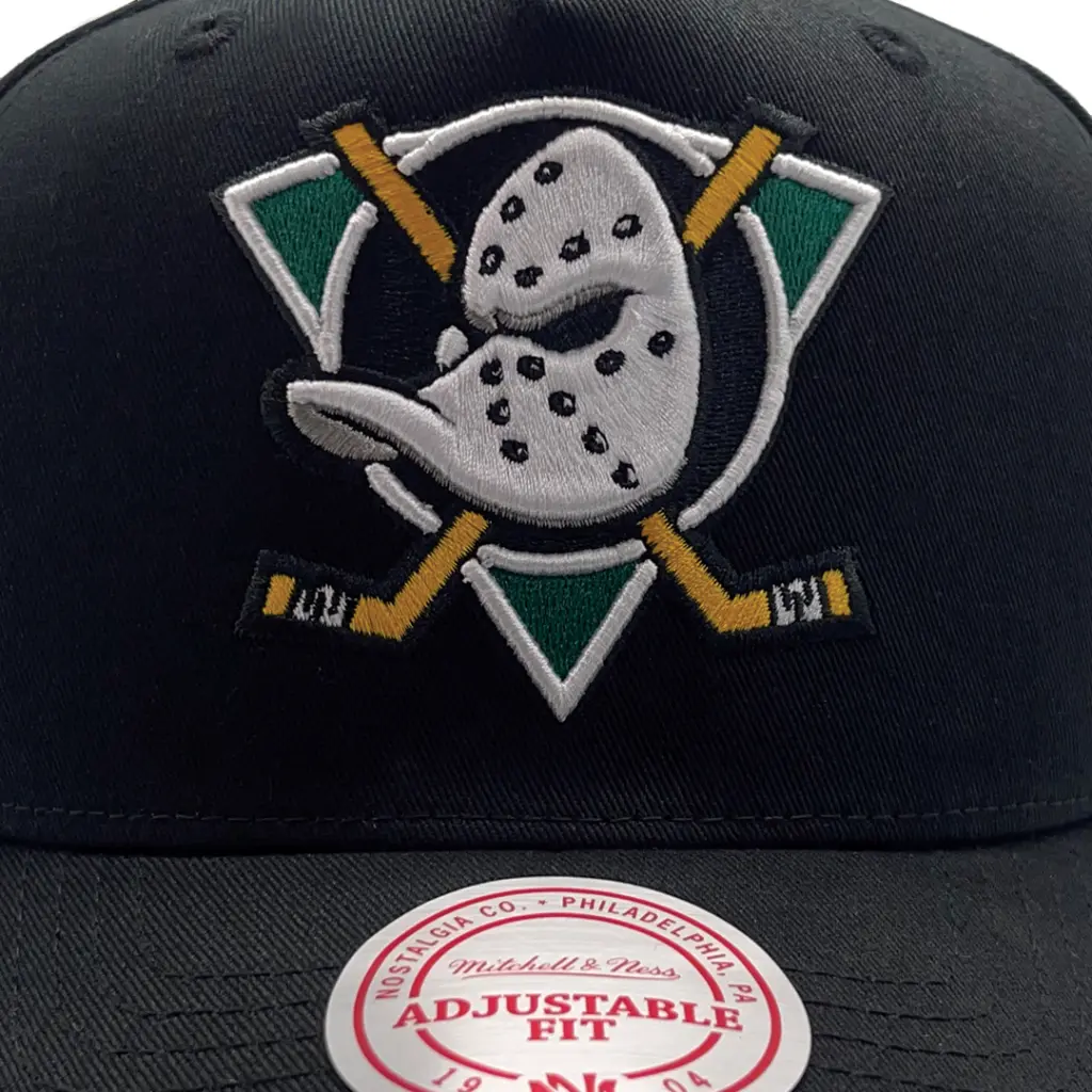 Mitchell & Ness - Mitchell & Ness Anaheim Ducks MVP Team Colour Logo Black OSFM