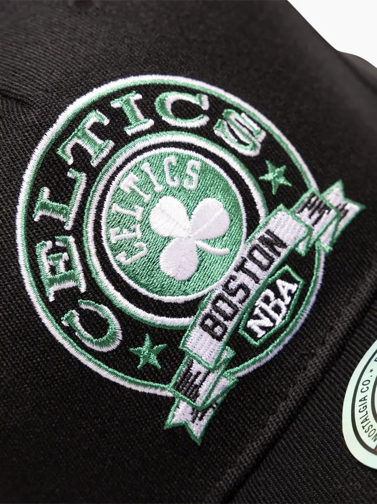 Mitchell & Ness - Mitchell & Ness Boston Celtics NBA Emblem MVP Black/Green OSFM MNBC3115