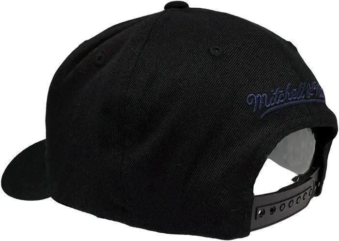 Mitchell & Ness - Mitchell & Ness CK071 Utah Jazz Black 110 Snapback 