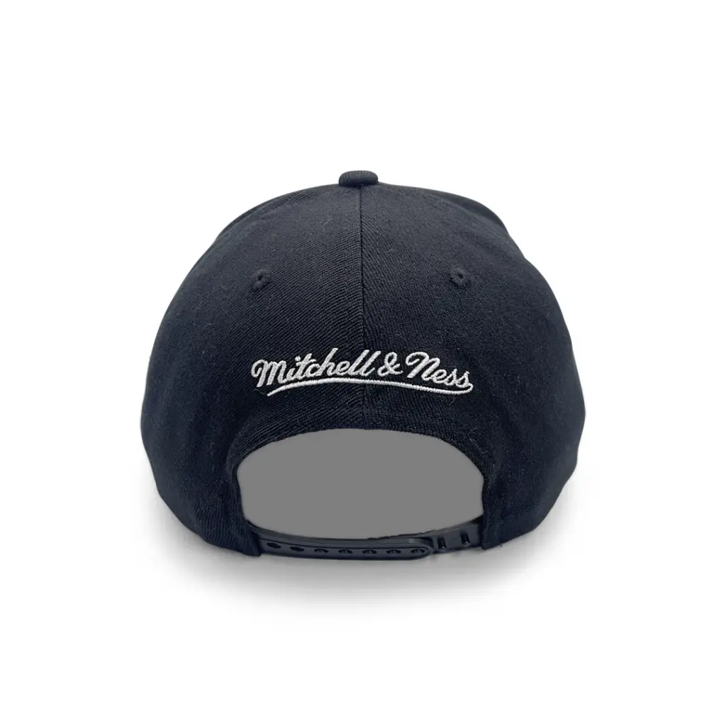 Mitchell & Ness - Mitchell & Ness Chicago Bulls MVP Buzzer Beater Black OSFM