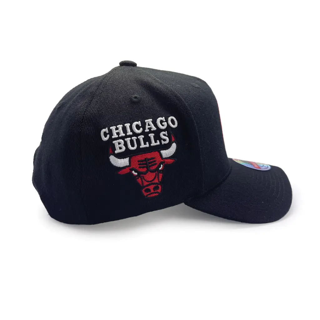 Mitchell & Ness Chicago Bulls NBA Circle Patch Black OSFM MNCG23147A_4810