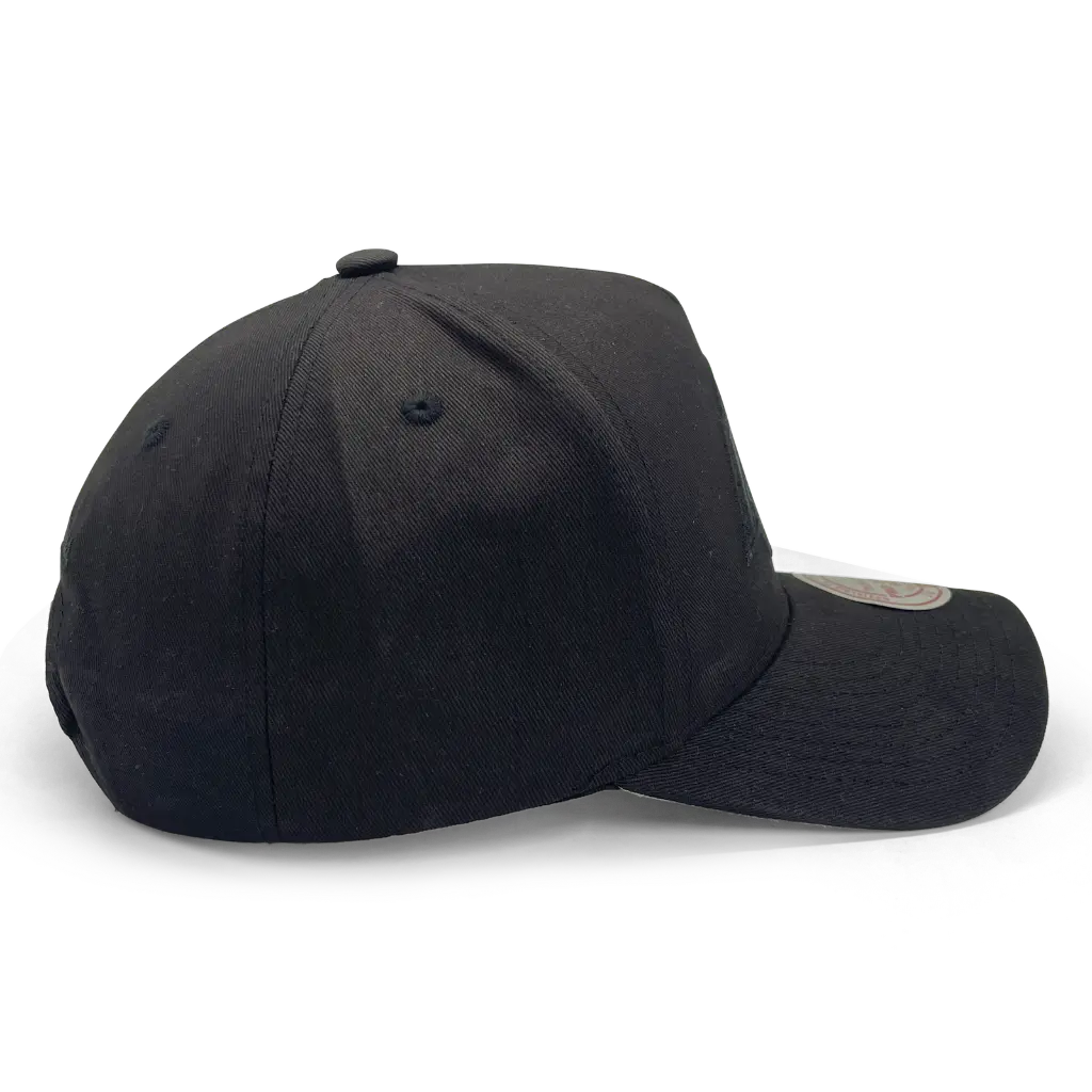 Mitchell & Ness - Mitchell & Ness Chicago Bulls Pro Crown Pinch Core Black OSFM