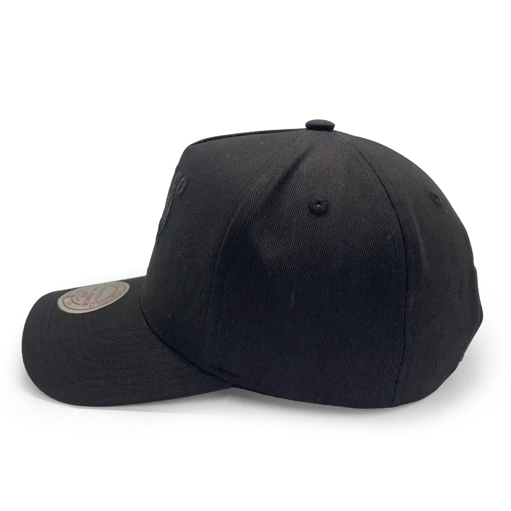 Mitchell & Ness - Mitchell & Ness Chicago Bulls Pro Crown Pinch Core Black OSFM