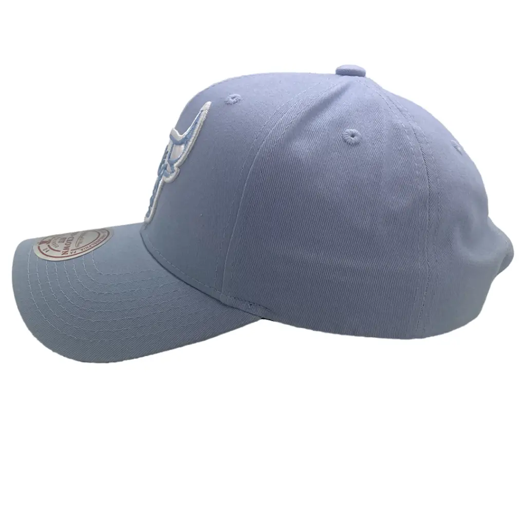 Mitchell & Ness - Mitchell & Ness Chicago Bulls Pro Crown Seasonal Spring Sky Blue OSFM