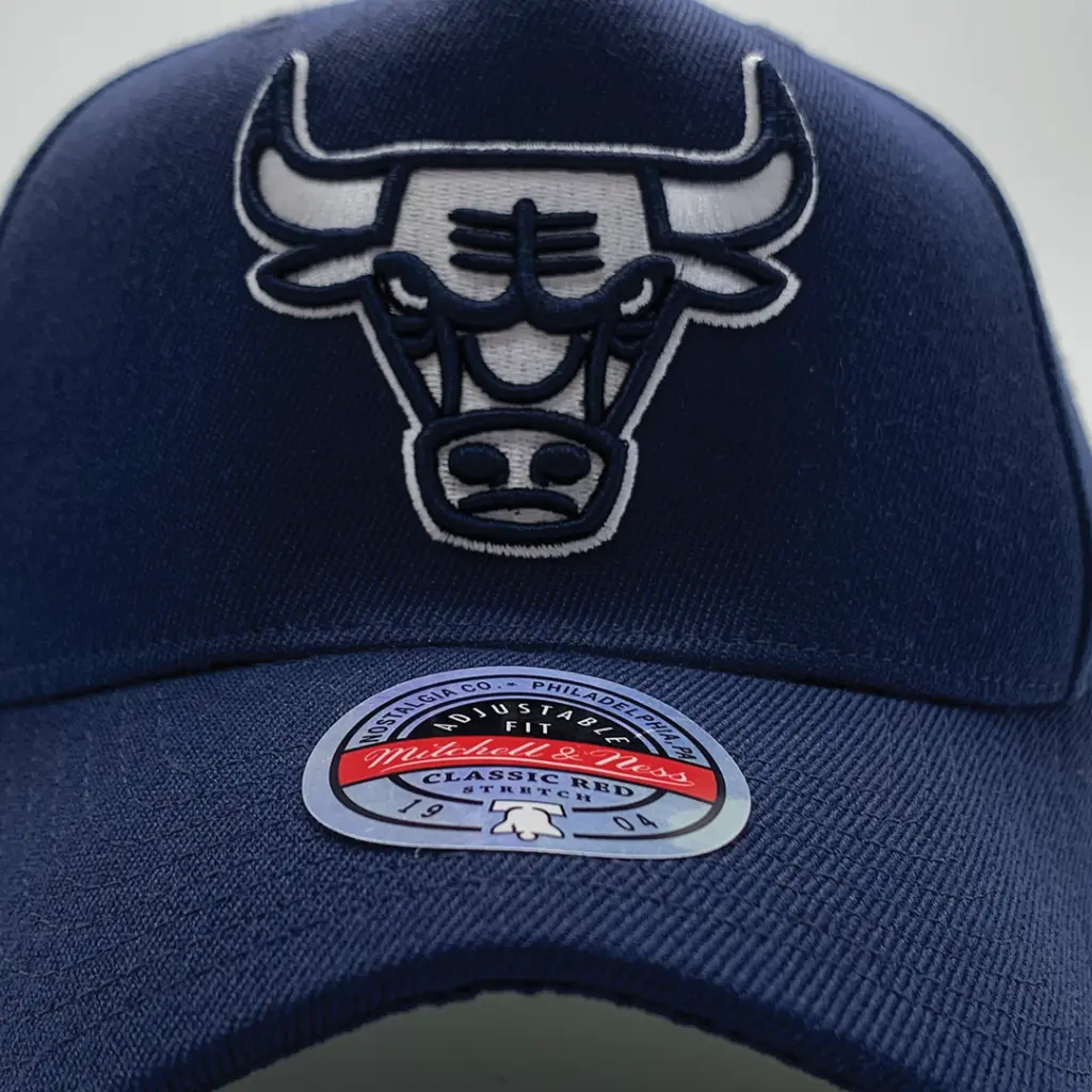 Mitchell & Ness - Mitchell & Ness Classic Red Chicago Bulls State Of Mind NBA Midnight Navy OSFM MNCG22011
