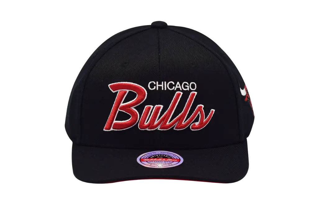 Mitchell & Ness Classic Red Chicago Bulls Team Script NBA Black OSFM MNCG3281_4896