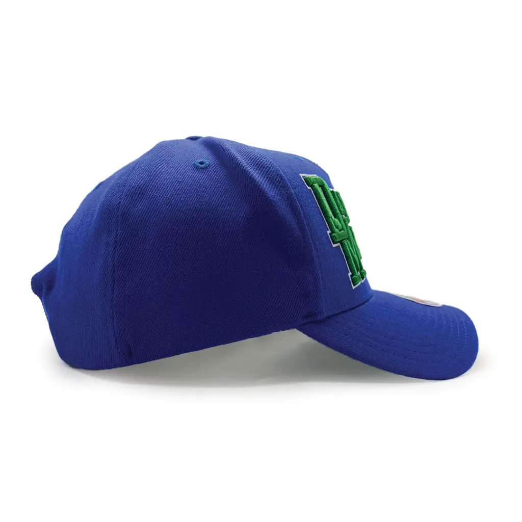 Mitchell & Ness Classic Red Dallas Mavericks NBA Interlocked Blue OSFM MNDM22018_4904