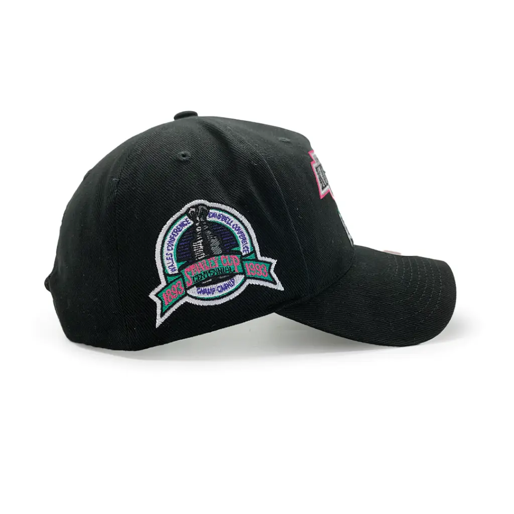 Mitchell & Ness - Mitchell & Ness Classic Red Los Angeles Kings Stanley Cup Finals Original NHL Black OSFM MNLK22009