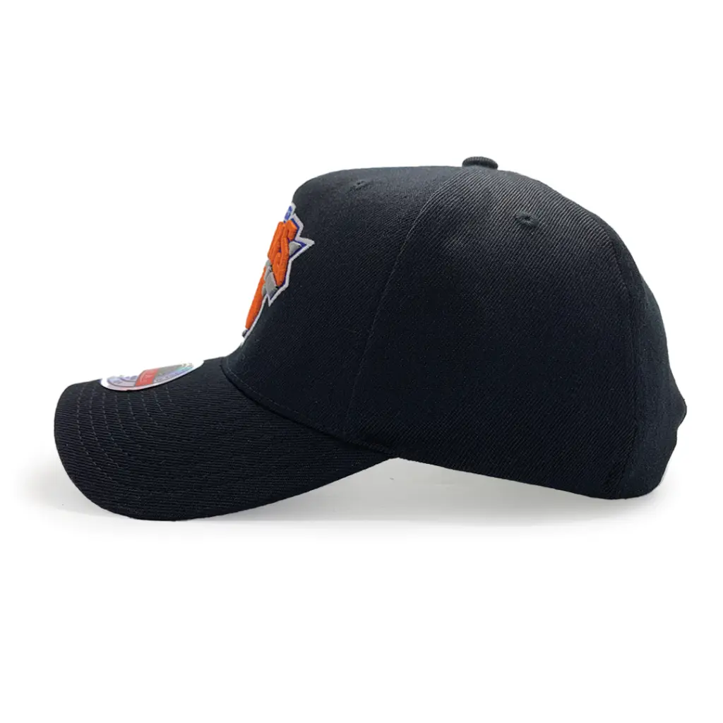 Mitchell & Ness Classic Red New York Knicks Team Logo NBA Black OSFM MNNK21199_5224