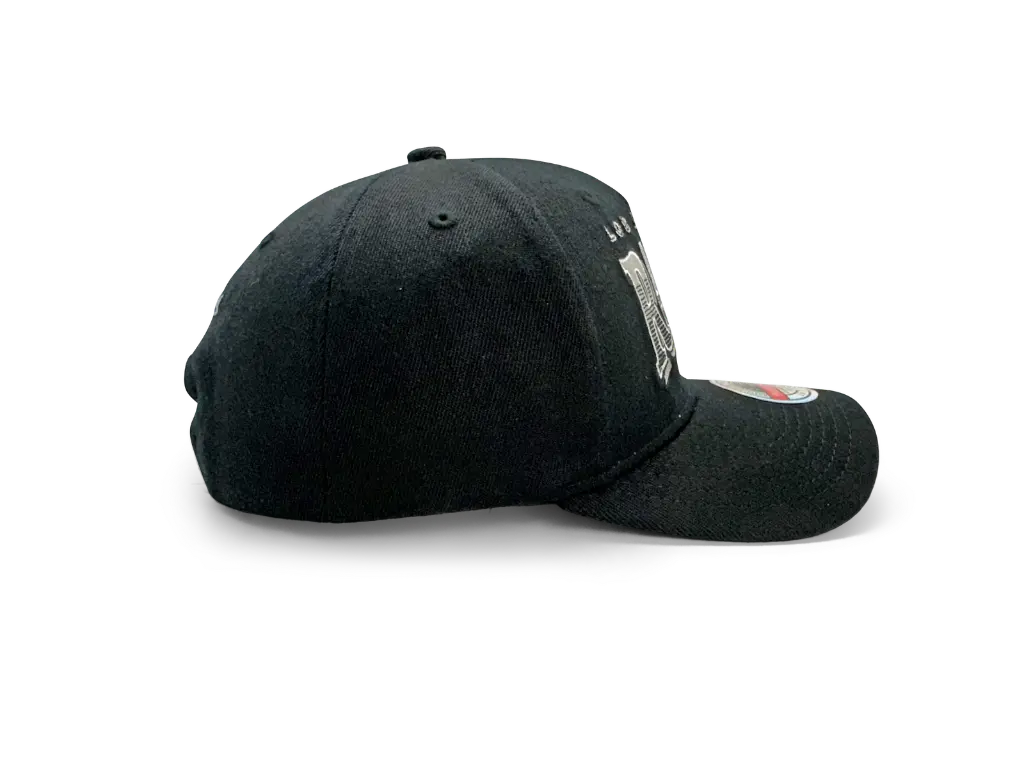 Mitchell & Ness - Mitchell & Ness Las Vegas Raiders MVP Line Work Black OSFM