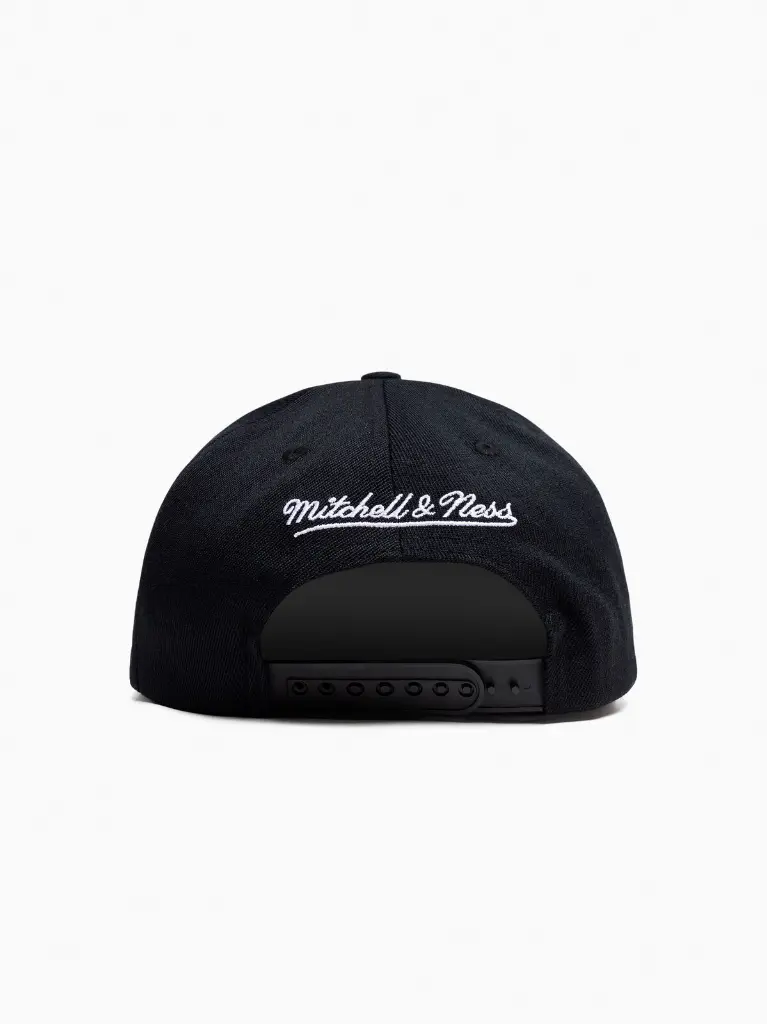 Mitchell & Ness Las Vegas Raiders NFL Emblem MVP Black/Silver OSFM MNLR3116_5490