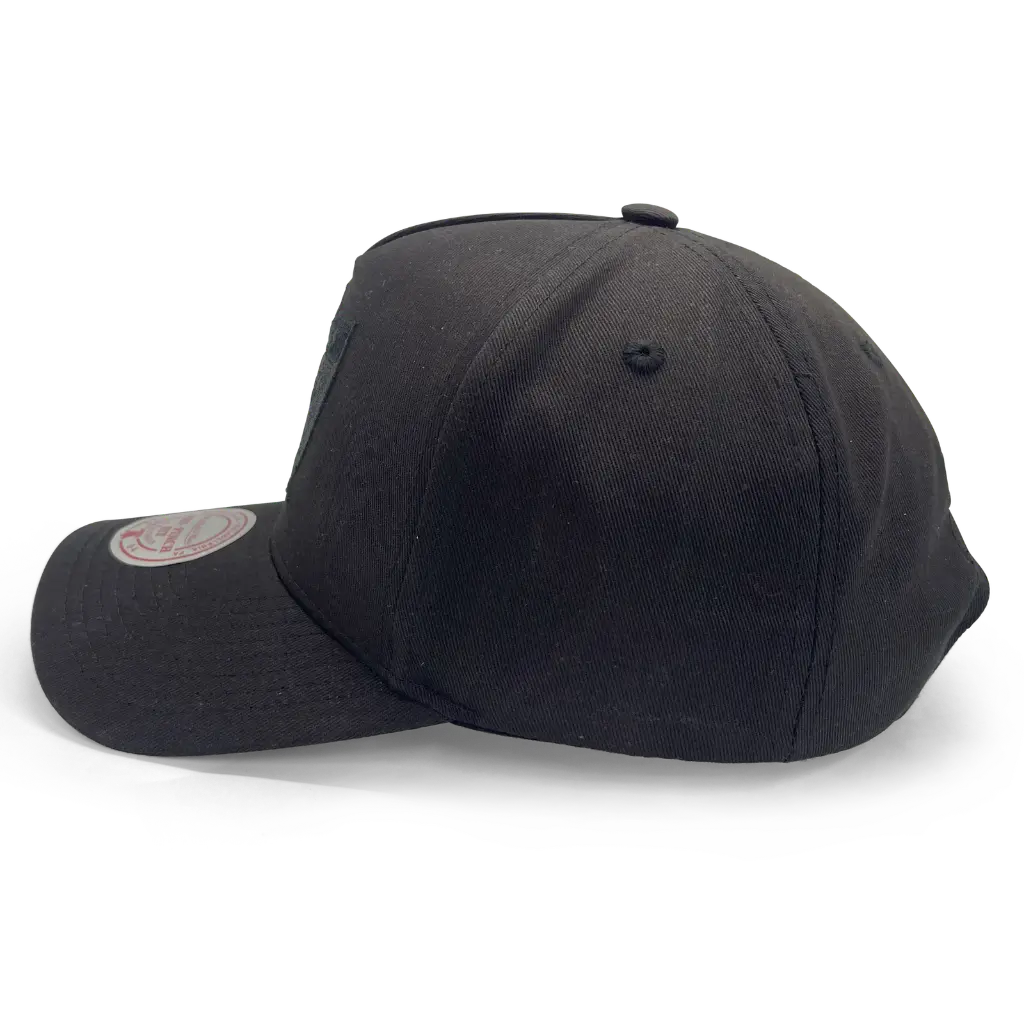 Mitchell & Ness - Mitchell & Ness Las Vegas Raiders Pro Crown Pinch Core Black OSFM