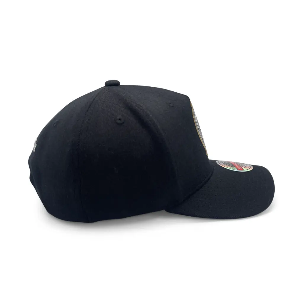 Mitchell & Ness Los Angeles Kings MVP Travelling Black OSFM_5536