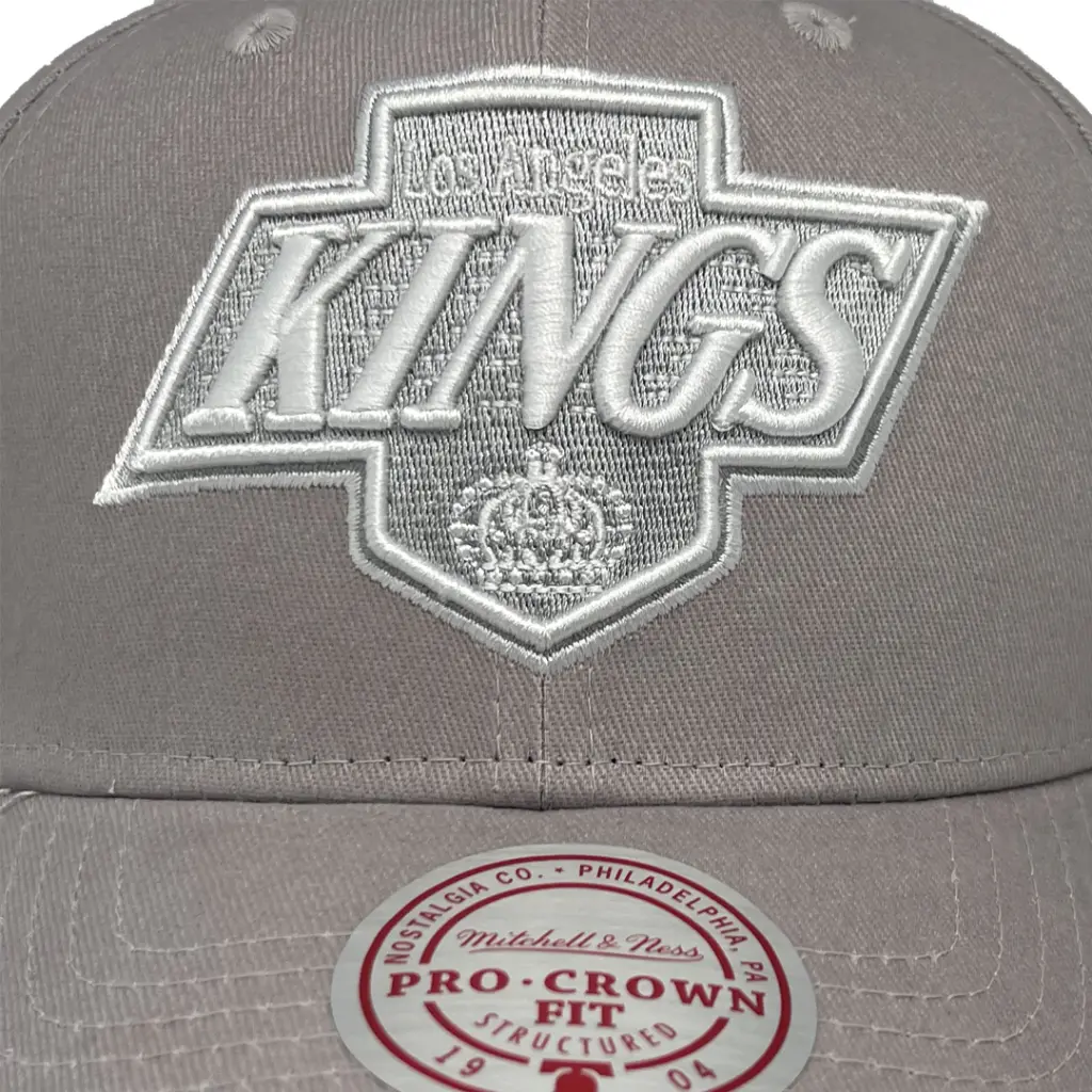 Mitchell & Ness - Mitchell & Ness Los Angeles Kings Pro Crown Seasonal Spring Sterling OSFM
