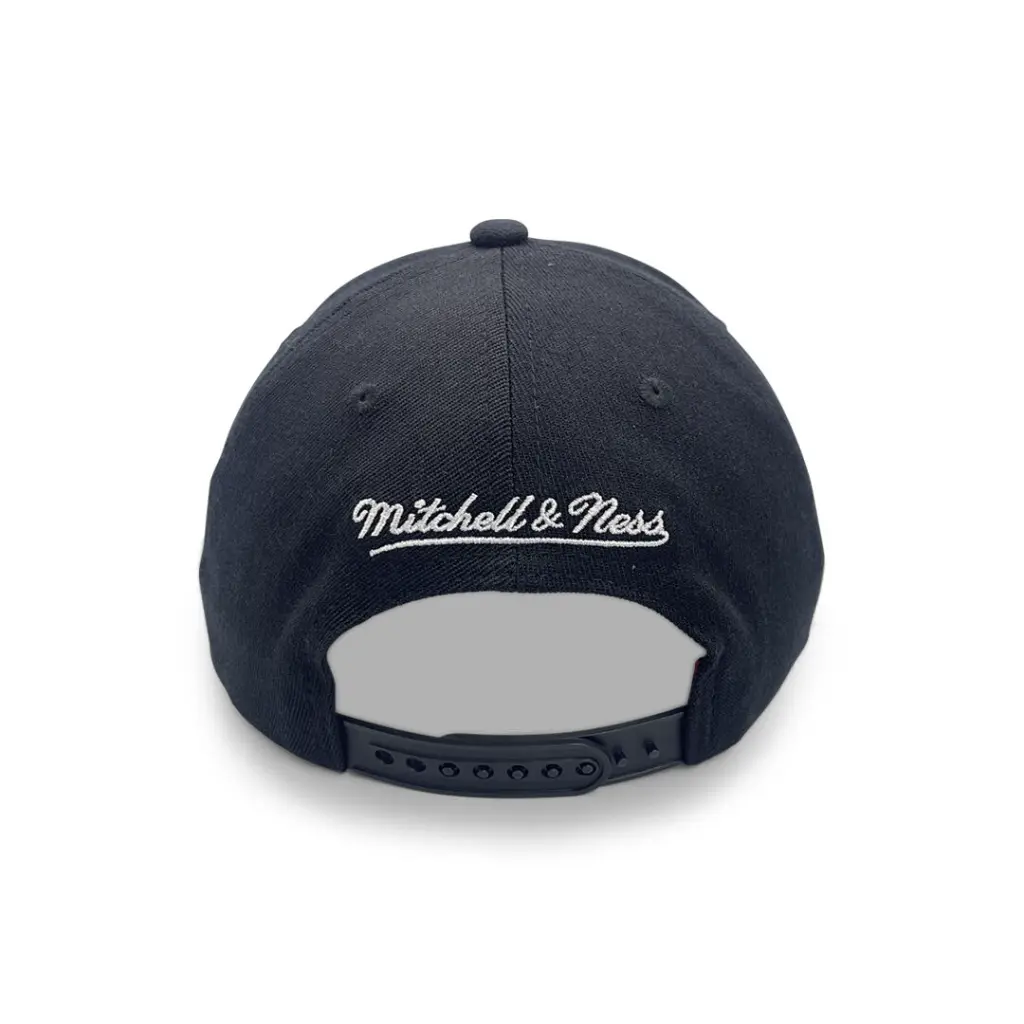 Mitchell & Ness - Mitchell & Ness Los Angeles Lakers MVP Travelling Black OSFM