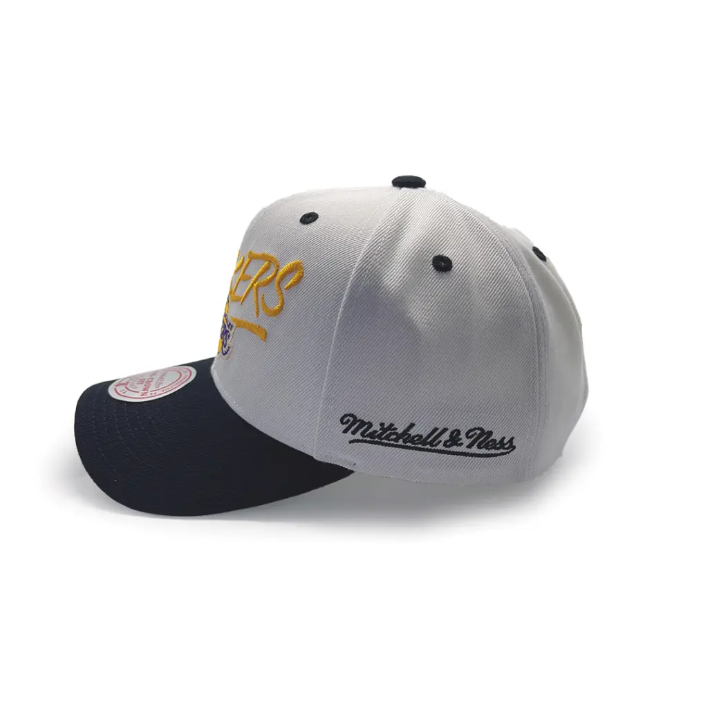Mitchell & Ness - Mitchell & Ness Los Angeles Lakers NBA Classic Red Blaze Script White/Black OSFM MNLL2098