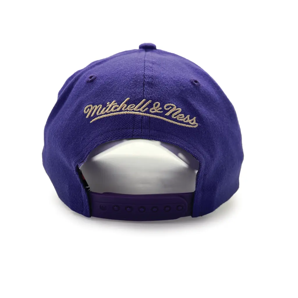 Mitchell & Ness - Mitchell & Ness Los Angeles Lakers NBA Classic Red Lay Up Purple OSFM MNLL2094