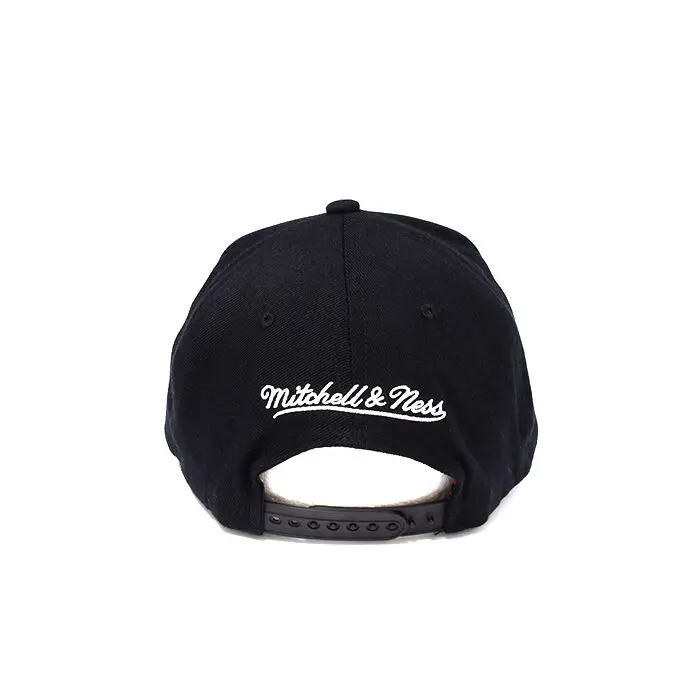 Mitchell & Ness - Mitchell & Ness Los Angeles Lakers NBA Pinch Panel Undercore CL Black OSFM MNLL21181