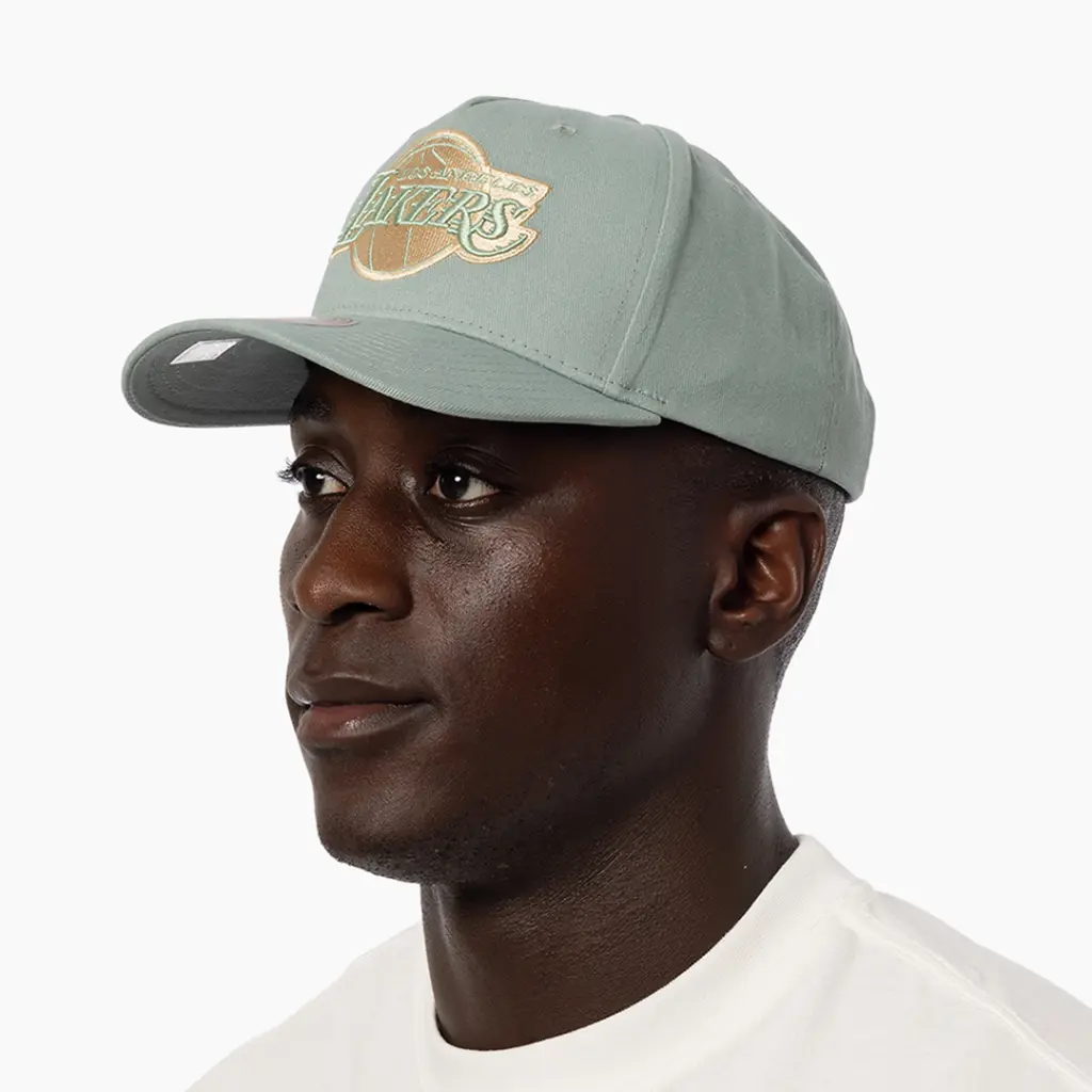 Mitchell & Ness - Mitchell & Ness Los Angeles Lakers Pro-Crown Seasonal Core Green OSFM