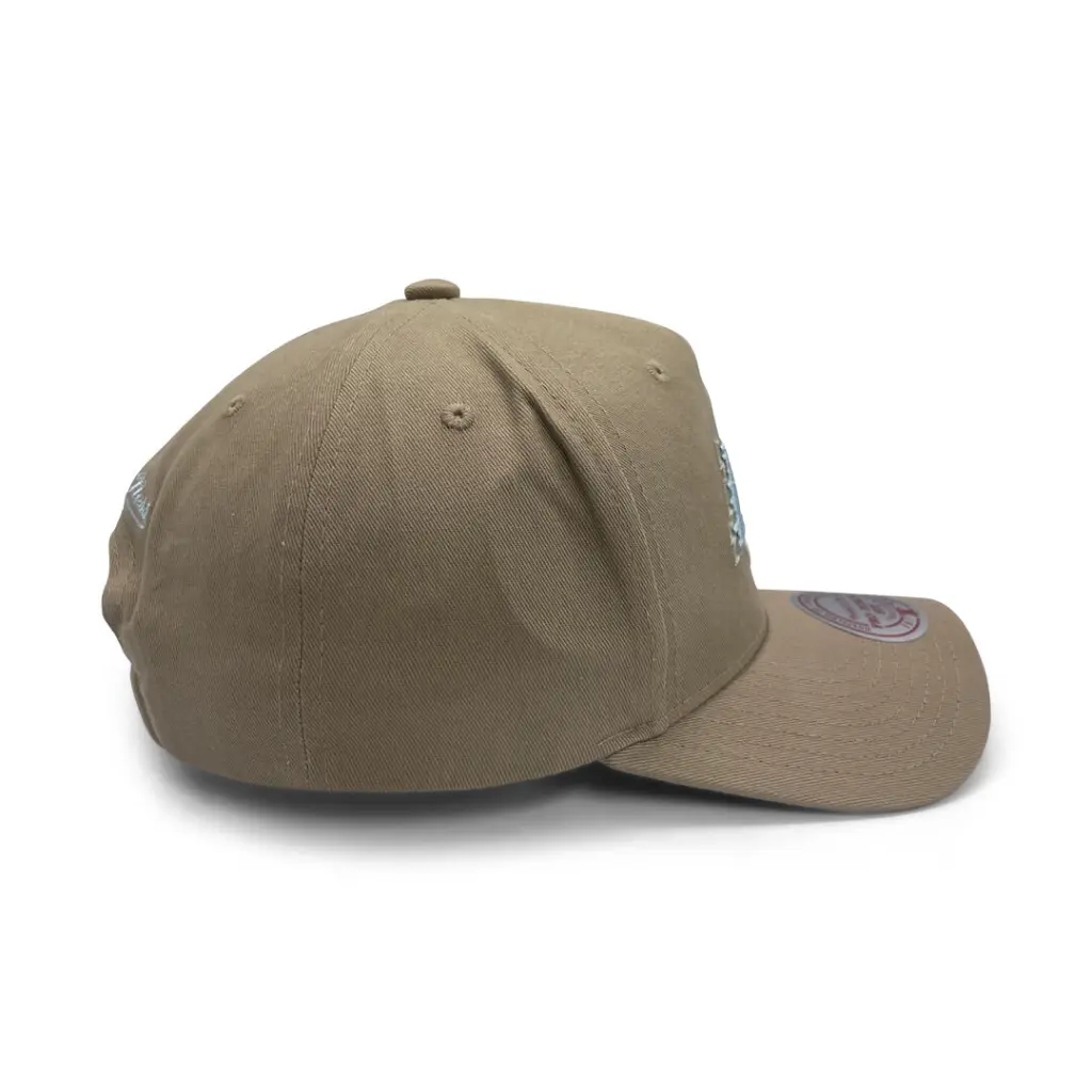 Mitchell & Ness Los Angeles Lakers Pro-Crown Seasonal Core Khaki OSFM_5905