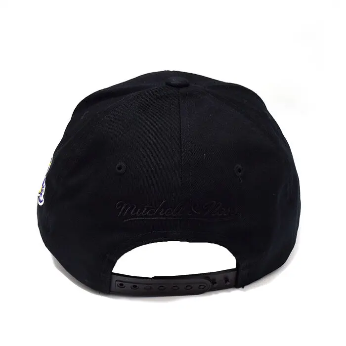 Mitchell & Ness - Mitchell & Ness MNLL20067 Los Angeles Lakers Sky High Low Pro Black OSFM