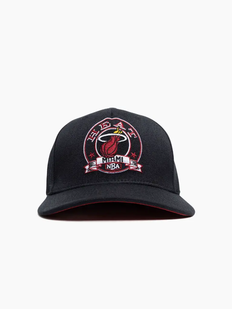 Mitchell & Ness - Mitchell & Ness Miami Heat NBA Emblem MVP Black/Red OSFM MNMH3115