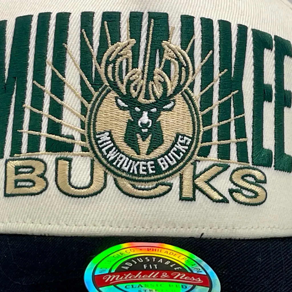 Mitchell & Ness - Mitchell & Ness Milwaukee Bucks MVP Post Up Vintage White OSFM