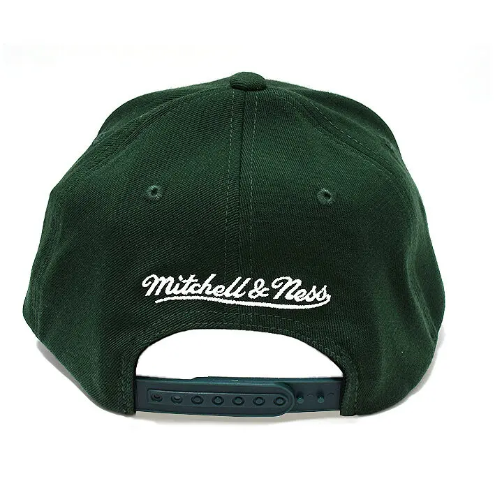 Mitchell & Ness - Mitchell & Ness NBA Kansas City Chiefs Clear Field Pinch Panel Green OSFM