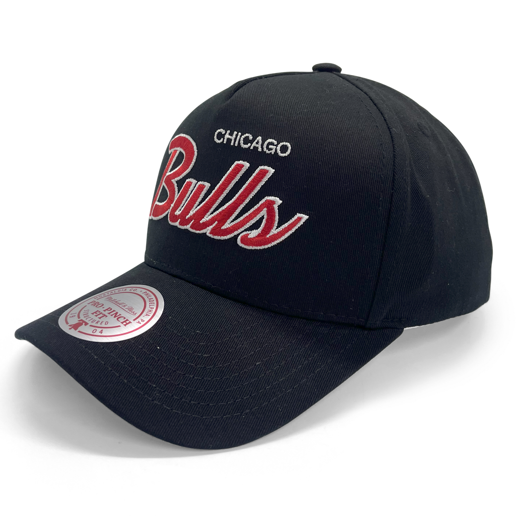 Mitchell & Ness Chicago Bulls Pro Crown Pinch Core Black OSFM