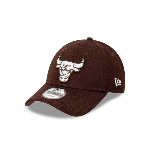 [197706683337] New Era Chicago Bulls 9Forty Dashmark Walnut OSFM