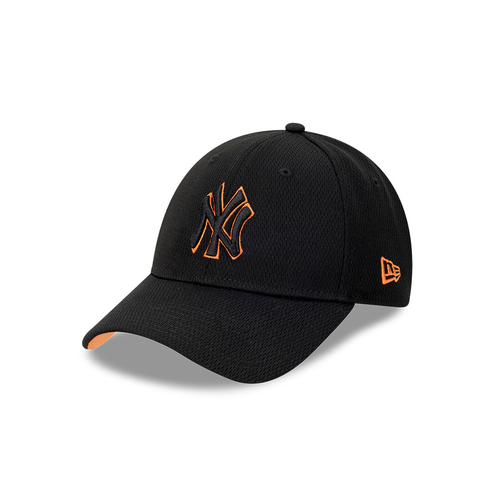 New Era New York Yankees 9Forty Dashmark Seasonal Black OSFM